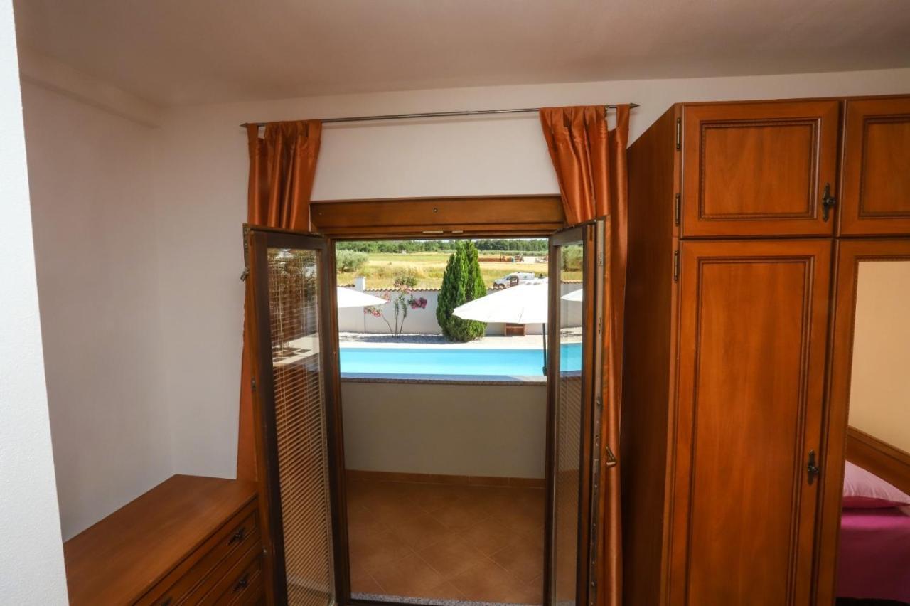 Apartment Nina With Private Pool Nova Vas  Extérieur photo